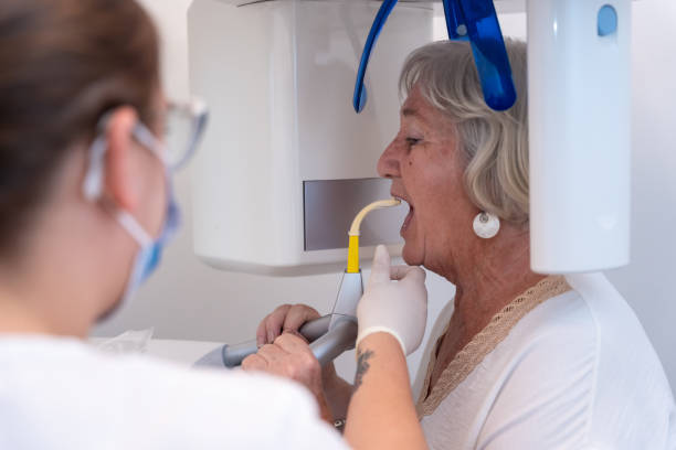 Best Emergency Dentist for Knocked-Out Tooth in Bloomingburg, OH